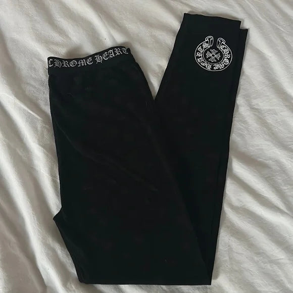 Chrome heart leggings - Oneil’s yard sale 